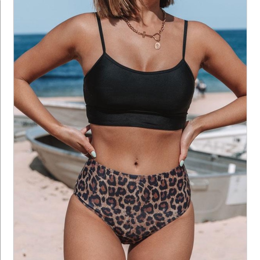 Leopard Print Strappy Back Bikini Set